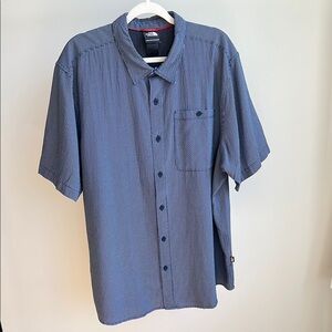 North Face Grid Pattern Short Sleeve Shirt